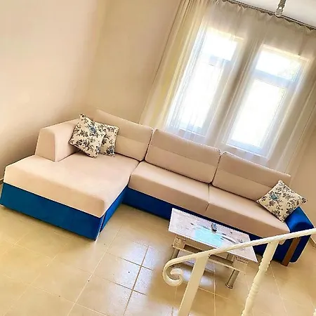 Gera Flora Holiday home