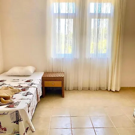 Gera Flora Kemer